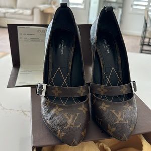 Louis Vuitton pumps star power 100 percent authentic size 36